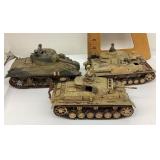 3 model tanks