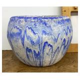 Clay planter pot
