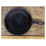 Cast iron skillet