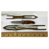 Net needles and knife