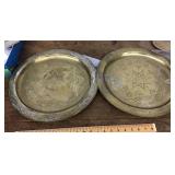 2 brass trays