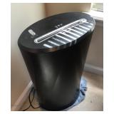 Paper shredder --works