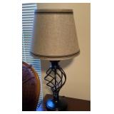 Table lamp