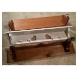 3 Wall shelves