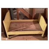 Doll bed