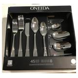 NEW Oneida stainless flatware set