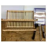 Cutting board, drying rack, kitchen gadgets