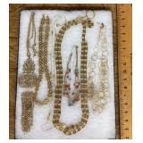 Costume jewelry necklace