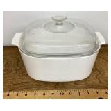 Lidded casserole dish