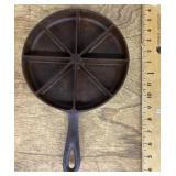 Cast iron cornbread skillet