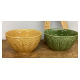 2 Better Homes & gardens mixing bowls