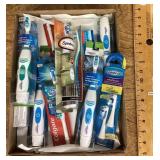 Manual toothbrushes & electric toothbrush heads