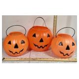 3 plastic jack-o-lantern candy containers
