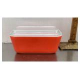 Pyrex refrigerator dish