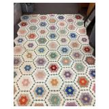 Quilt 100 x 72"