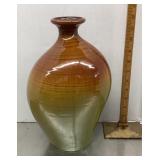 Pottery vase