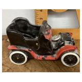 Rubens Originals ceramic car planter
