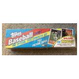 Sealed 1992 Topps baseball card set
