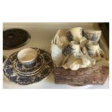 Wedgwood cups, saucers and plate