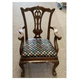Child-sized arm chair