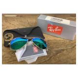 NEW Ray-Ban aviator sunglasses
