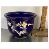 Blue Asian design planter
