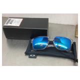 NEW Oakley sunglasses