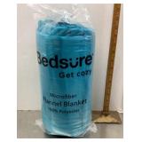NEW microfiber flannel blanket