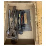 Flat of hand tools
