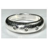 Sterling silver ring with 3 clear stones