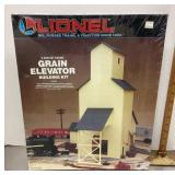 Sealed Lionel grain elevator building kit 6-12726
