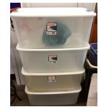 4 Sterilite totes