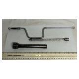 Snap-on 3/8' dr speed wrench & 2 ext-3/8' & 1/2'