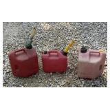 3 Gas cans