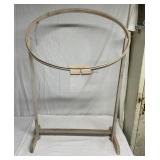 Vintage embroidery/quilting hoop stand