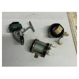3 vintage fishing reels