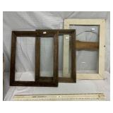 3 vintage picture frames