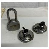 3 padlocks