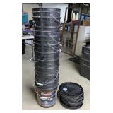 10 5-gallon buckets with lids