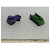 2 Vintage Tootsie toy metal trucks