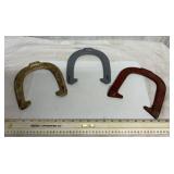3 Horseshoes