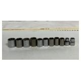 11 Craftsman 3/8' drive metric 12 point sockets