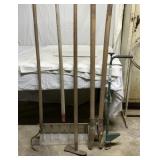 Long handle garden tools