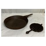 Vintage metal frying pan & Cast iron stove grate