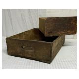 2 wooden boxes