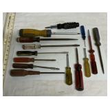 Screwdriver cleanup lot