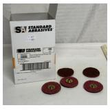 Quick change surf condition FE abrasive discs