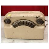 Vintage Philco Hippo radio