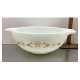 Town & Country Pyrex Cinderella mixing bowl 444