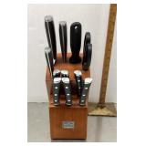 Chicago Cutlery knife block and cutlery